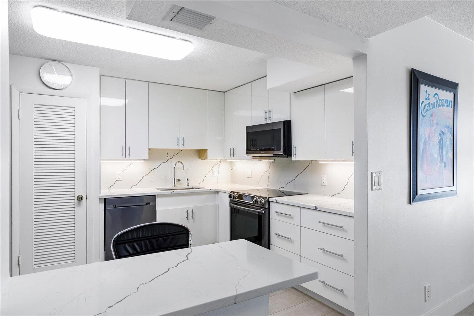 Open Kitchen