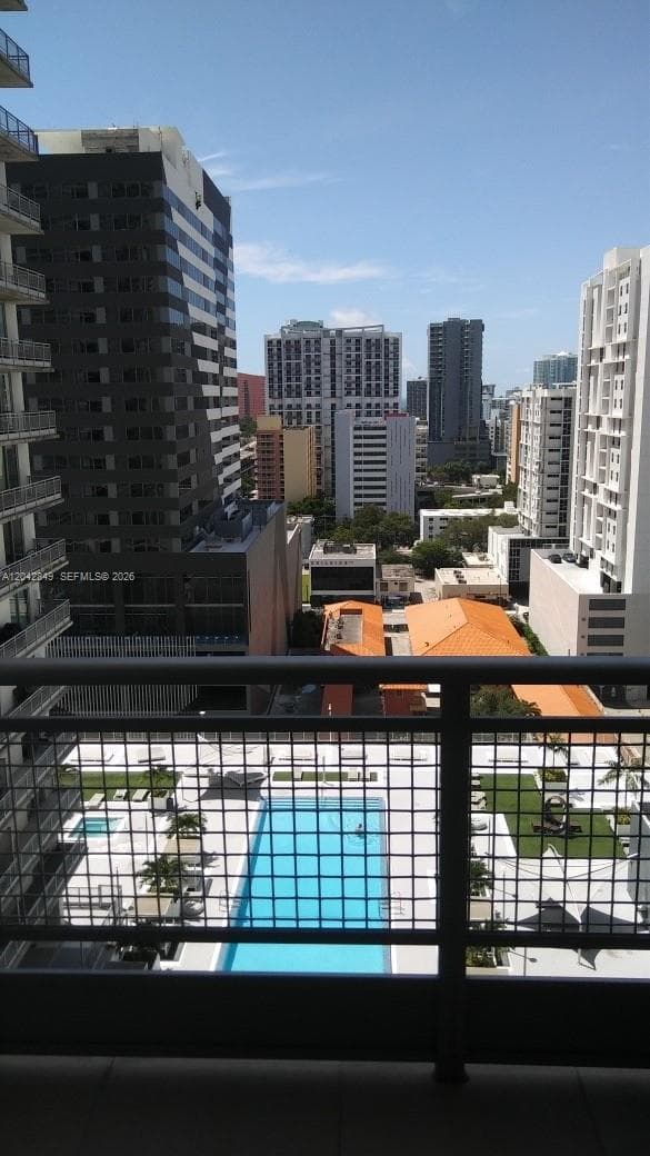 NEO VERTIKA CONDO · #1825 in Miami - Photo 8