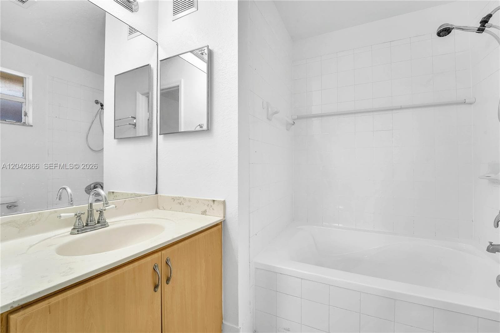 CENTURY PARK CONDO NO 2 · #210 in Miami - Photo 18