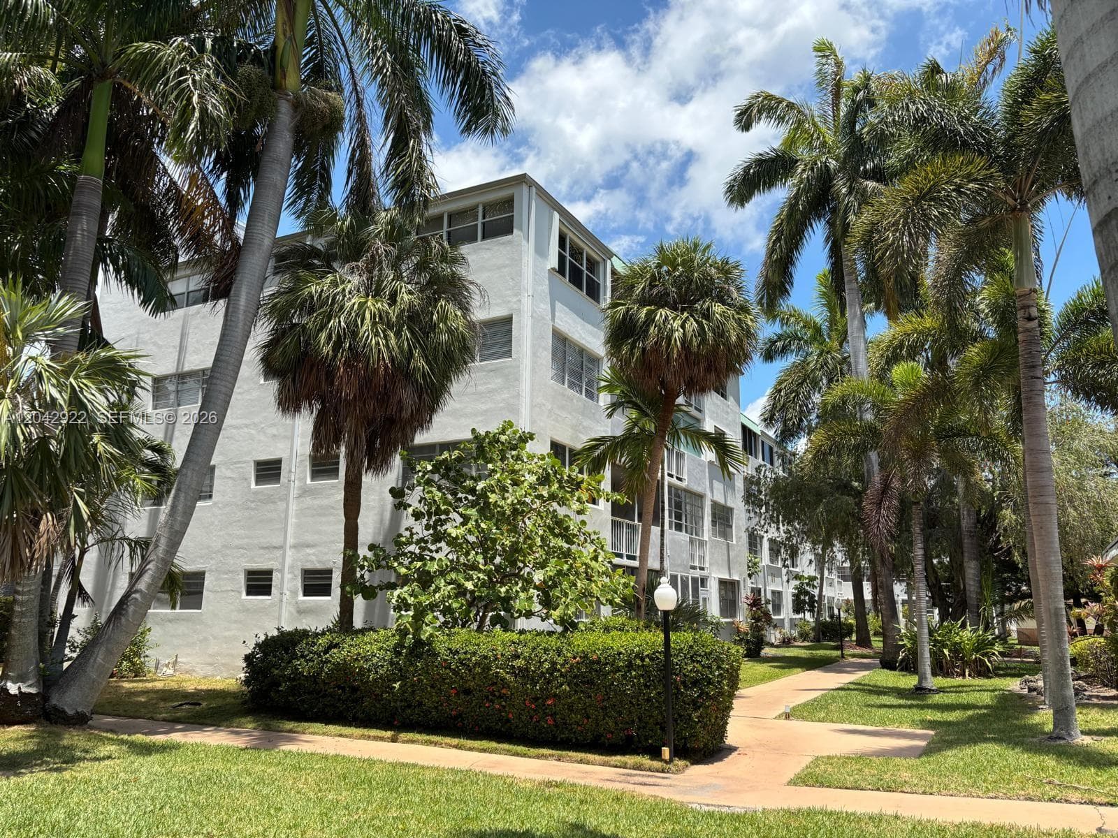 APRIL MIST · #134 in Hallandale Beach - Photo 1