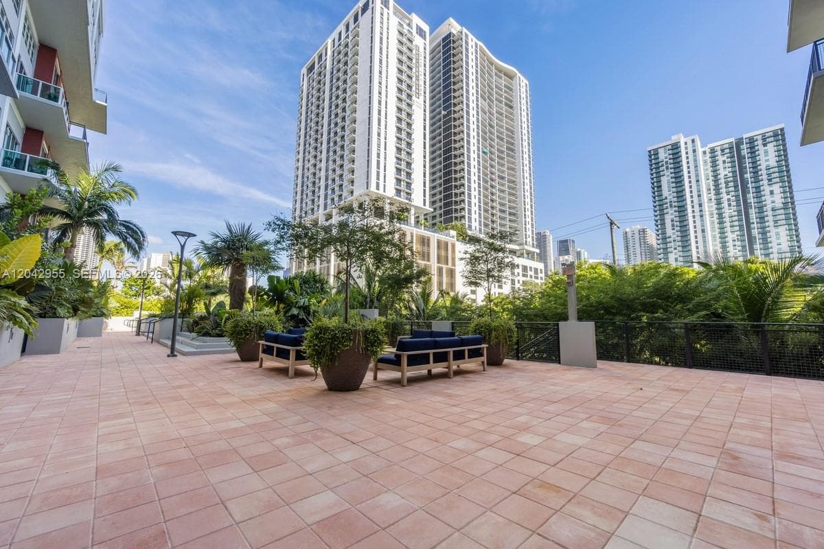 Parc Lofts · #507 in Miami - Photo 27