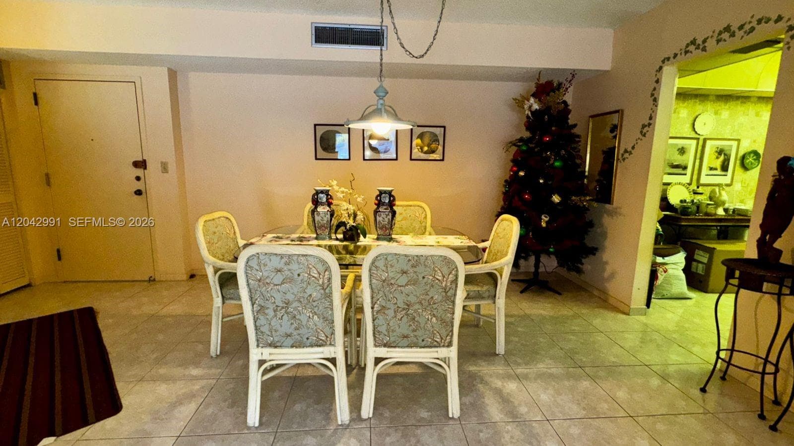 HALLANDALE GARDENS CONDO · #103 in Hallandale Beach - Photo 16