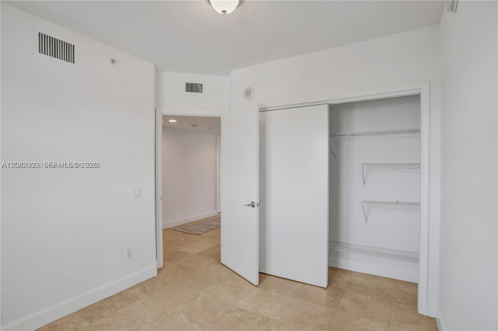 THE OAKS I CONDO · #2603 in North Miami - Photo 6