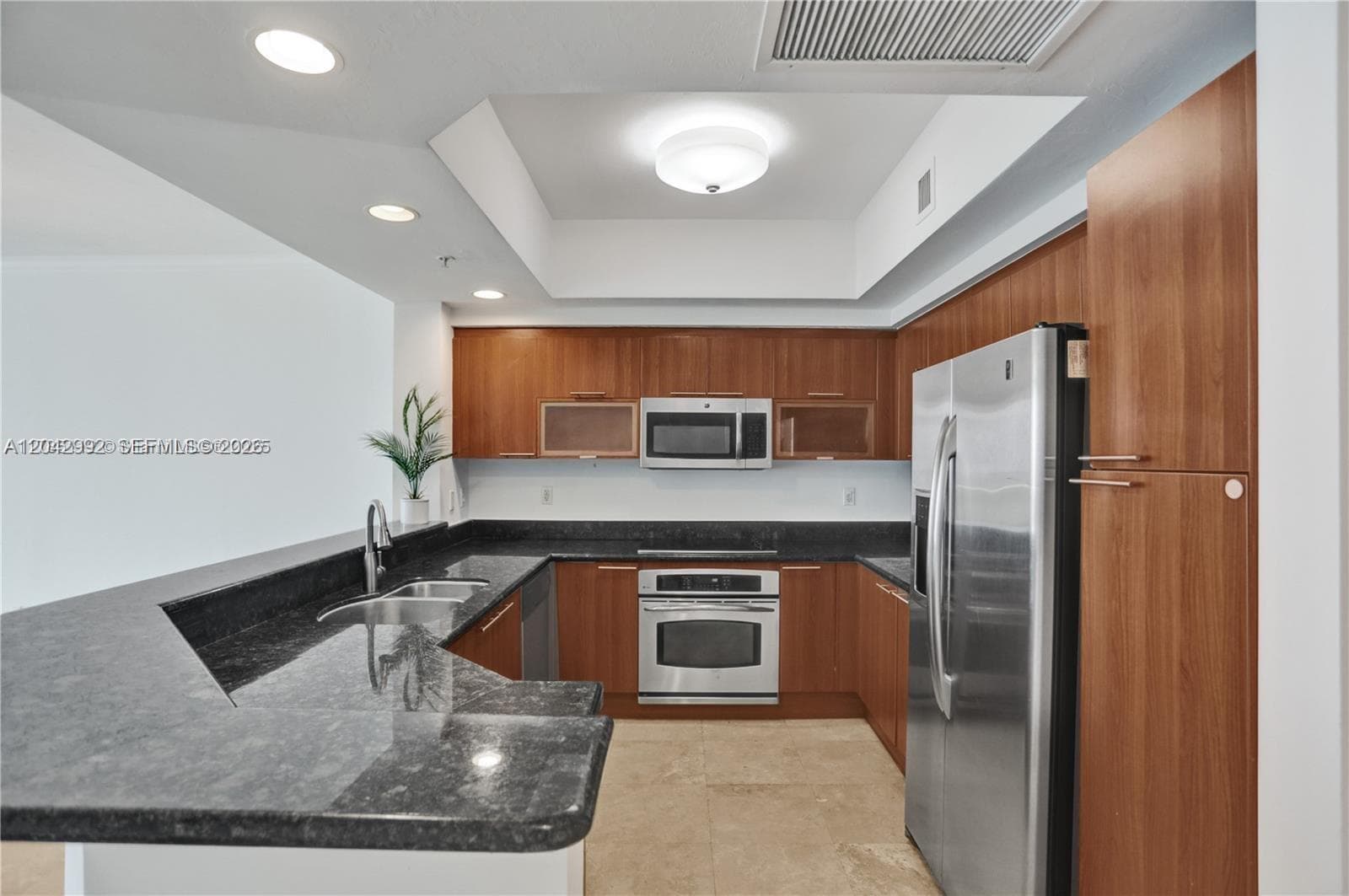 THE OAKS I CONDO · #2603 in North Miami - Photo 11