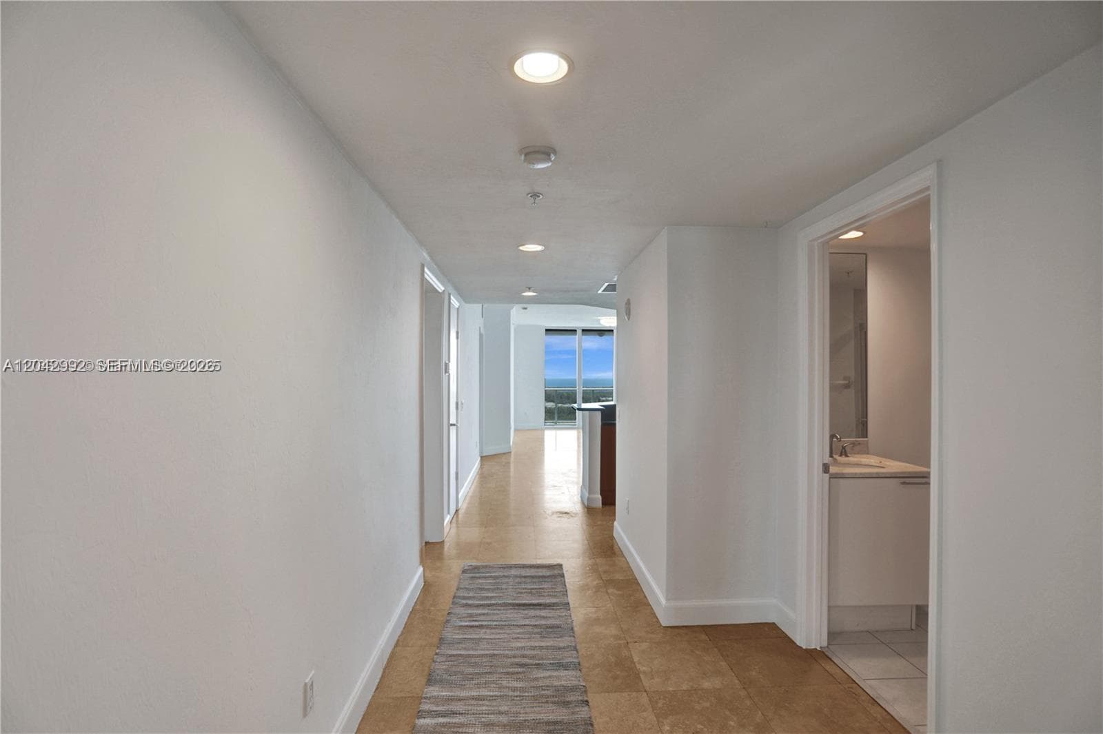 THE OAKS I CONDO · #2603 in North Miami - Photo 4