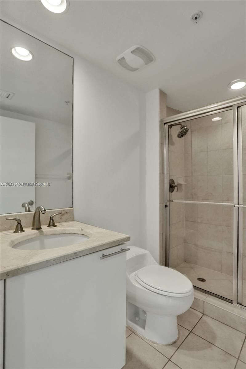 THE OAKS I CONDO · #2603 in North Miami - Photo 8