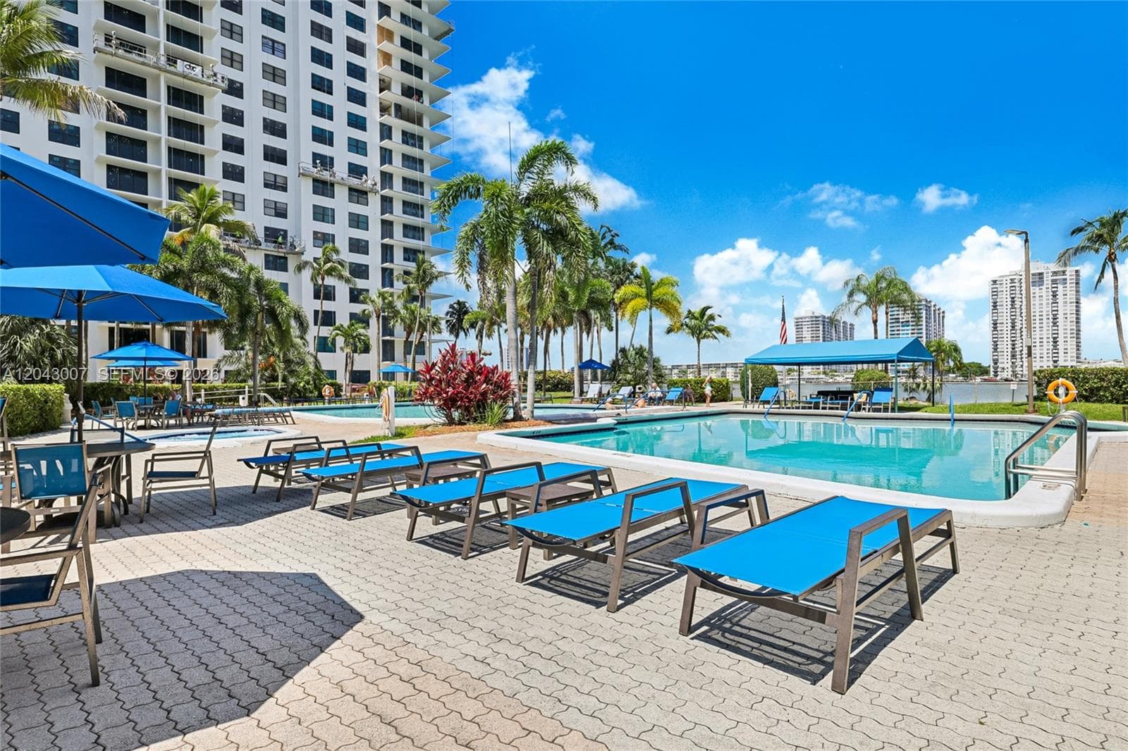 TOWER AT BISCAYNE COVE · #506 in Aventura - Photo 23