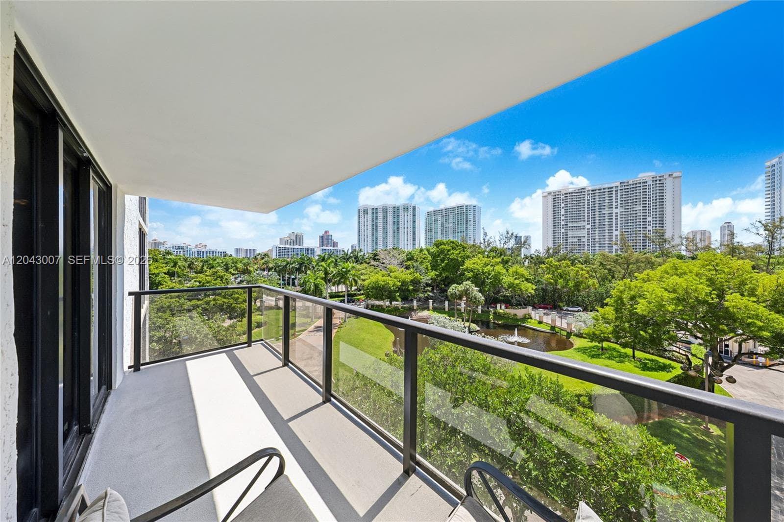 TOWER AT BISCAYNE COVE · #506 in Aventura - Photo 2
