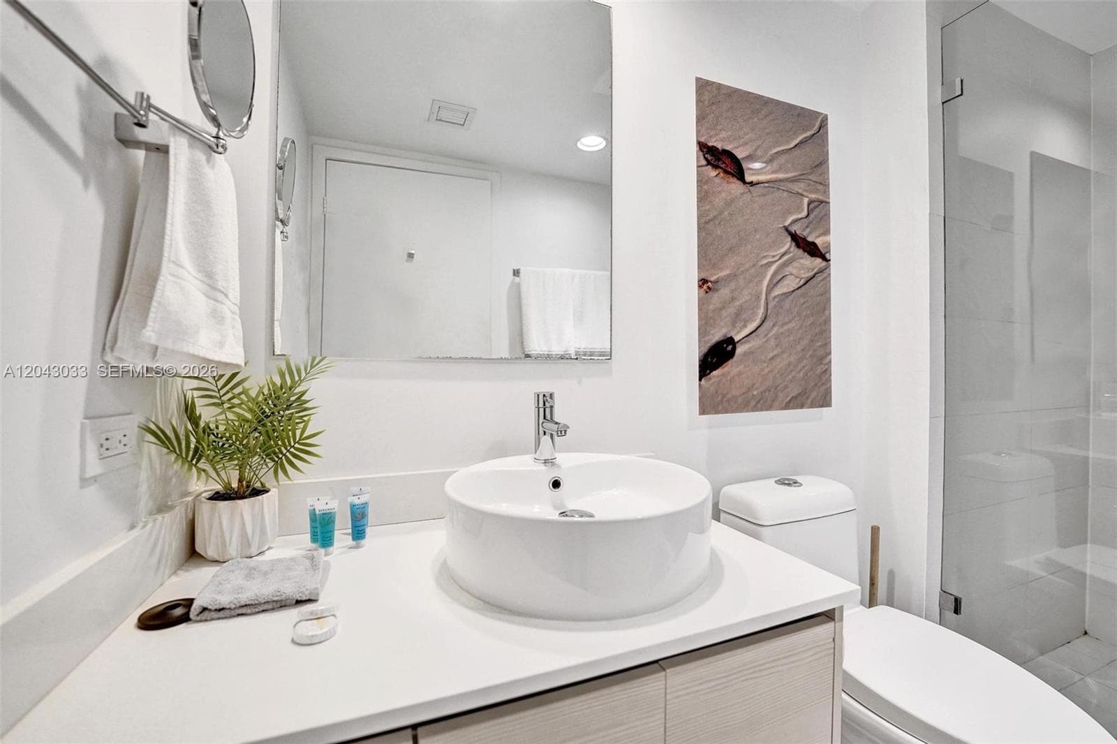 Beachwalk · #R906 in Hallandale Beach - Photo 42