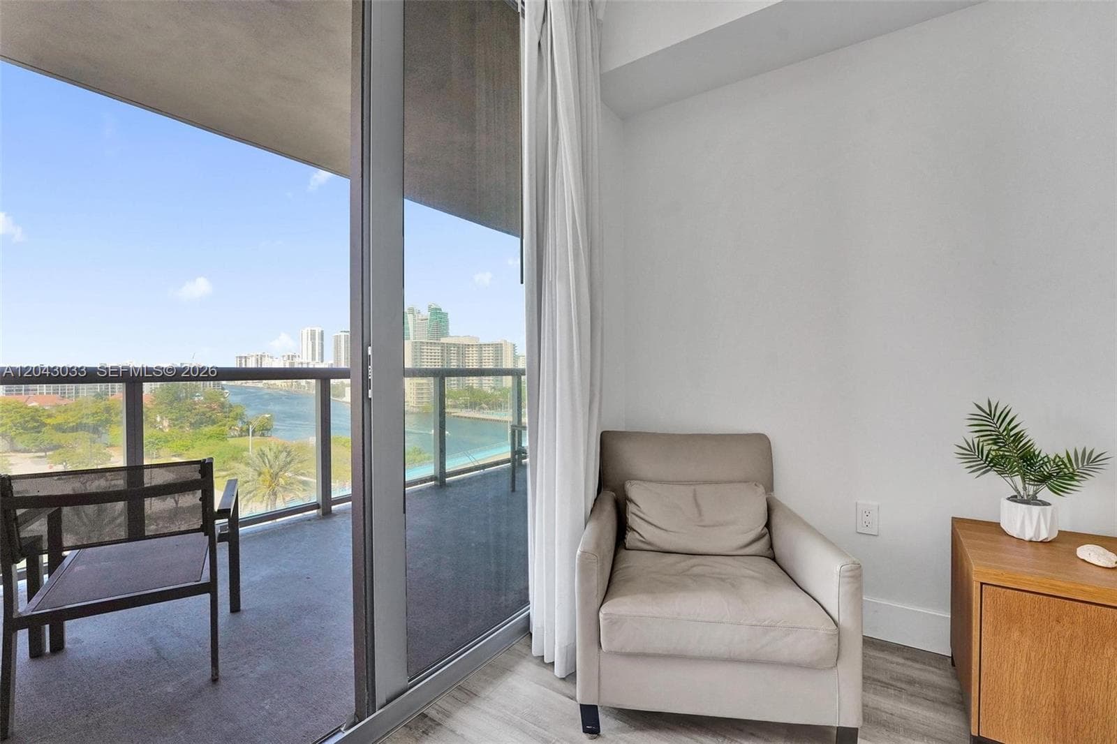 Beachwalk · #R906 in Hallandale Beach - Photo 60