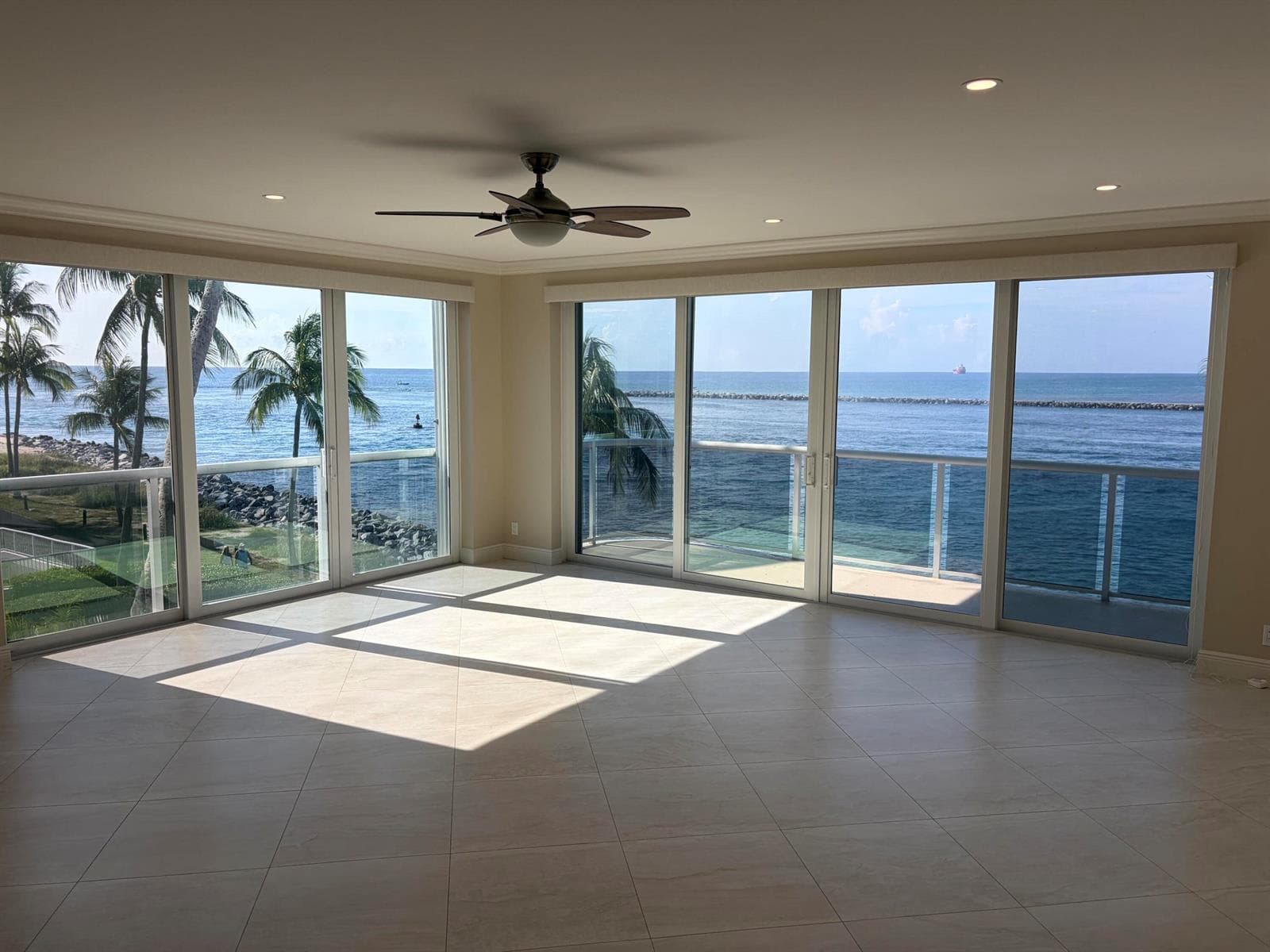 140 Inlet great room view