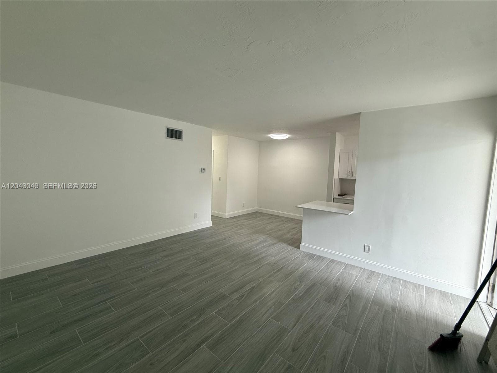 1895 Venice Park Dr · #B6 in Miami - Photo 7