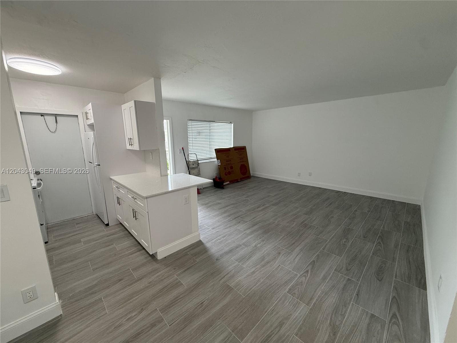 1895 Venice Park Dr · #B6 in Miami - Photo 5