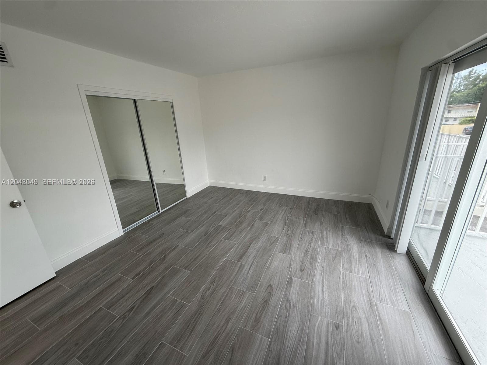 1895 Venice Park Dr · #B6 in Miami - Photo 9
