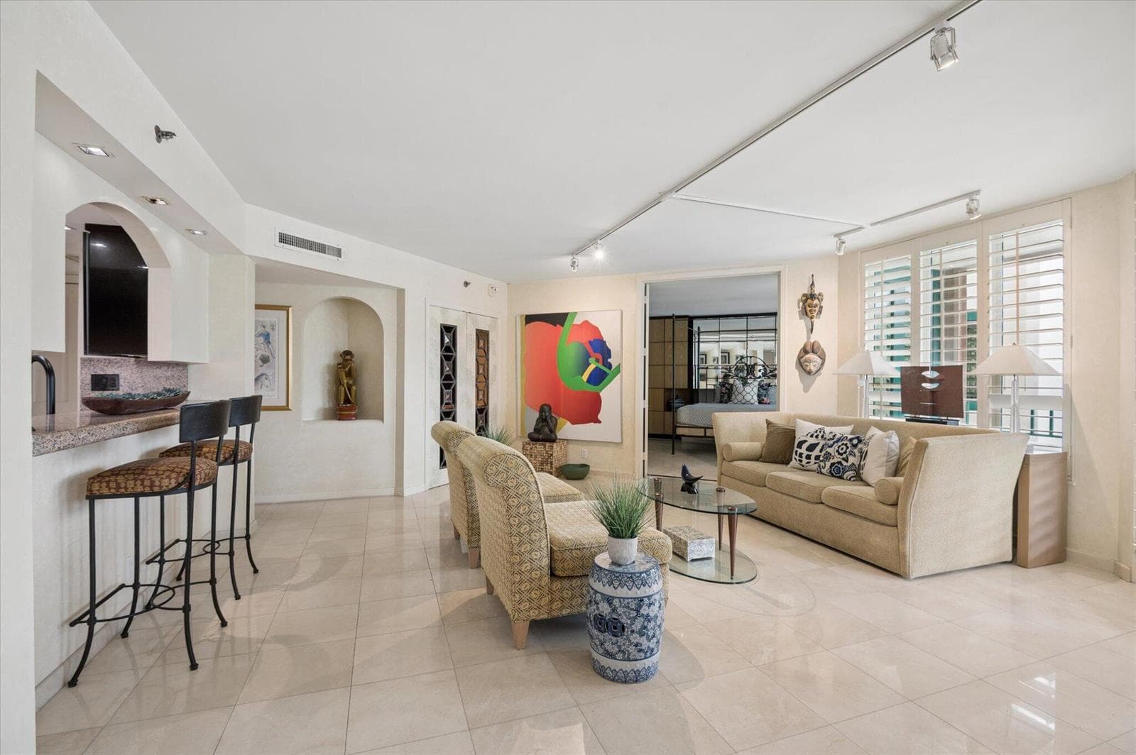 Spacious Greatroom