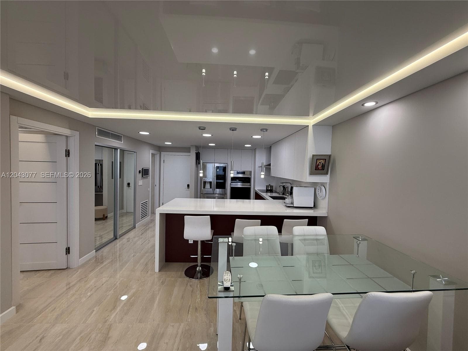 PLAZA TOWERS SOUTH CONDO · #PH5 in Hallandale Beach - Photo 5
