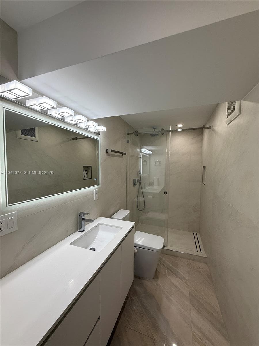 PLAZA TOWERS SOUTH CONDO · #PH5 in Hallandale Beach - Photo 10
