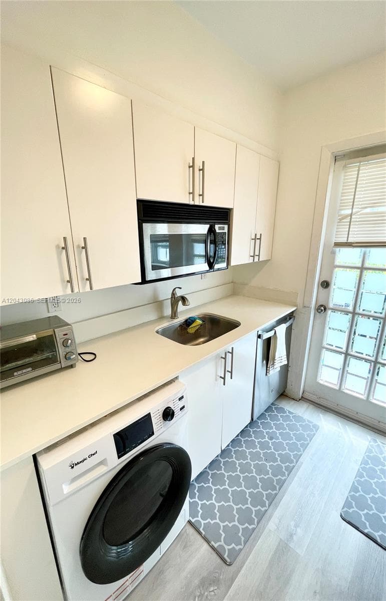 MERIDIAN COURT CONDO · #104 in Miami Beach - Photo 6