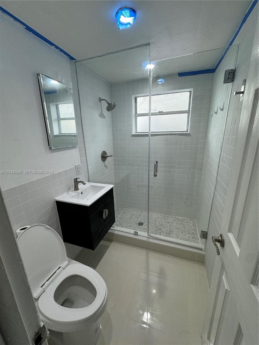 MERIDIAN COURT CONDO · #104 in Miami Beach - Photo 9