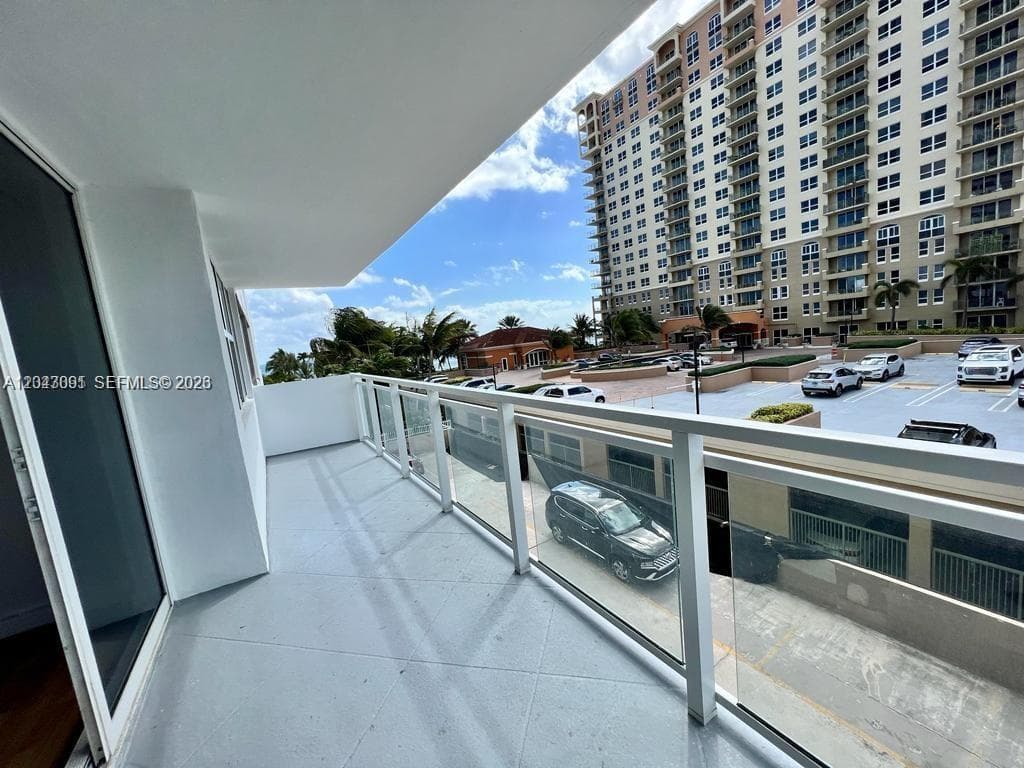 PARKER PLAZA CONDO ESTATE · #211 in Hallandale Beach - Photo 5
