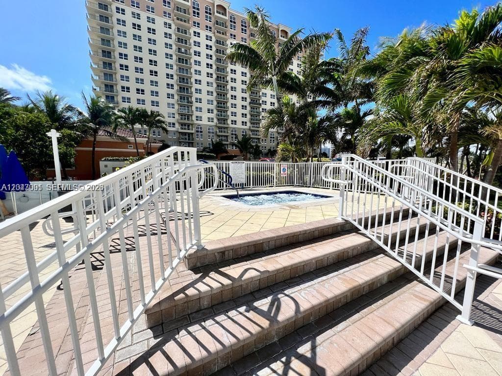 PARKER PLAZA CONDO ESTATE · #211 in Hallandale Beach - Photo 21