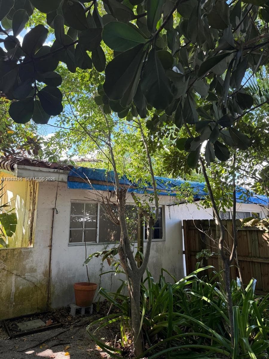 5600 SW 74th Ct photo 3