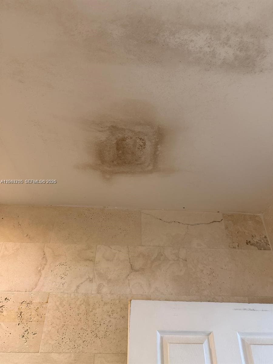 5600 SW 74th Ct photo 5