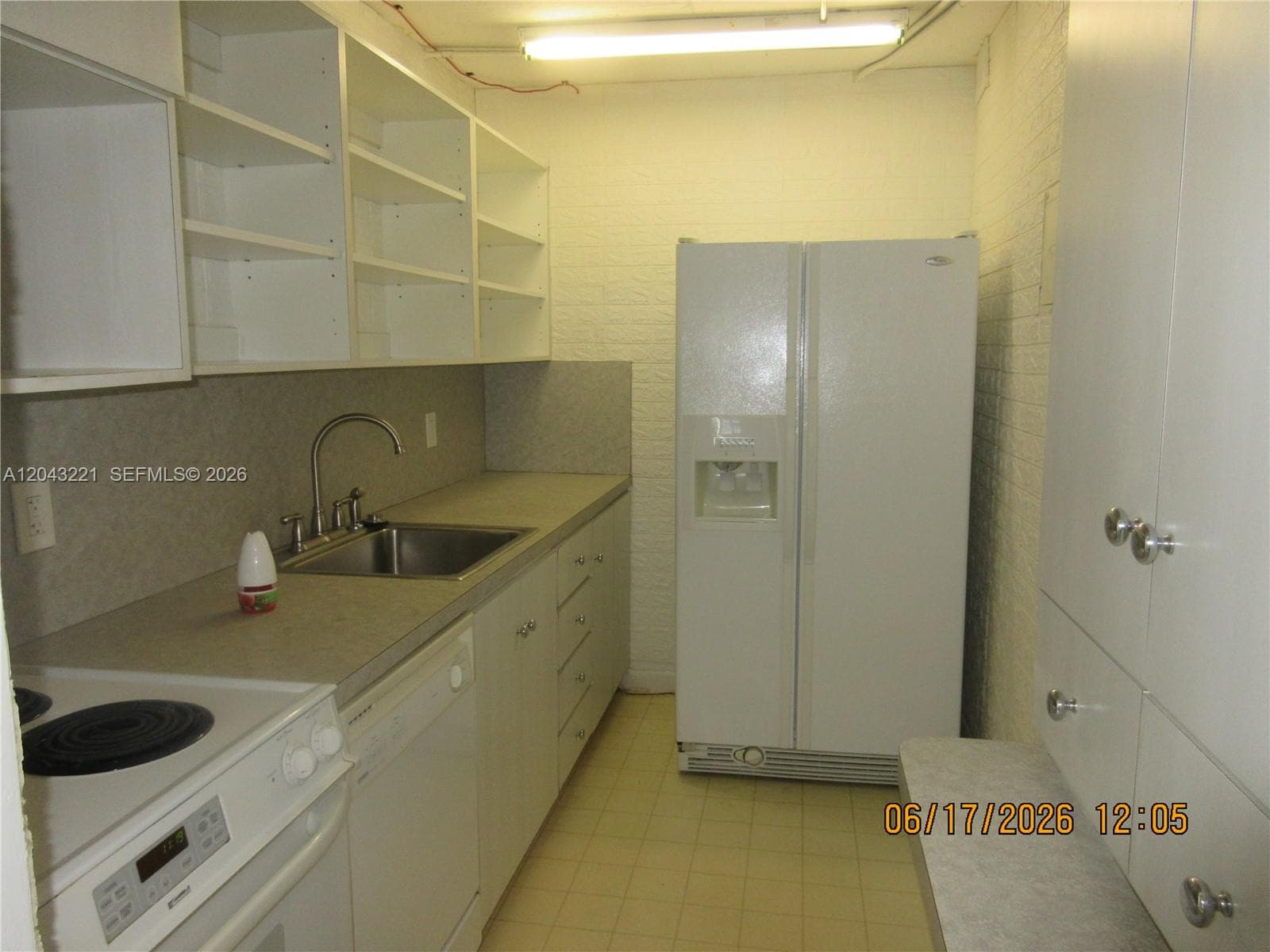 DIXIE GARDENS CONDO · #309 in North Miami - Photo 5