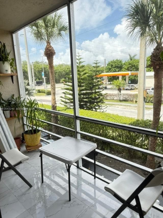 CARLTON BAY CONDO · #2C in North Miami Beach - Photo 7