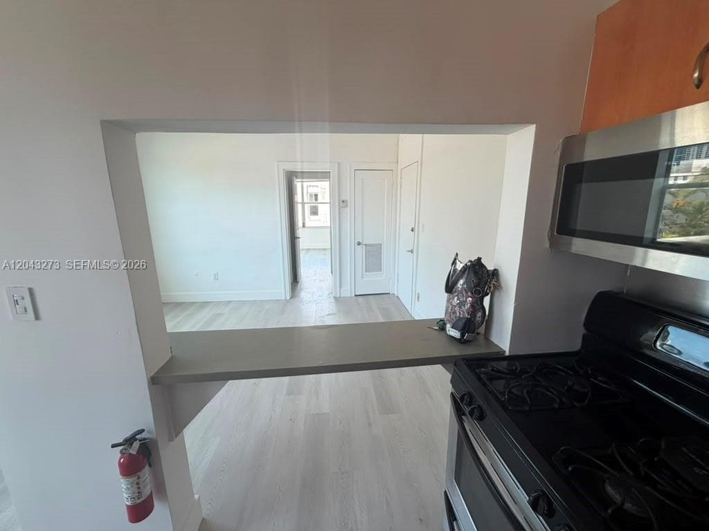 The Michigan Condo · #38 in Miami Beach - Photo 7