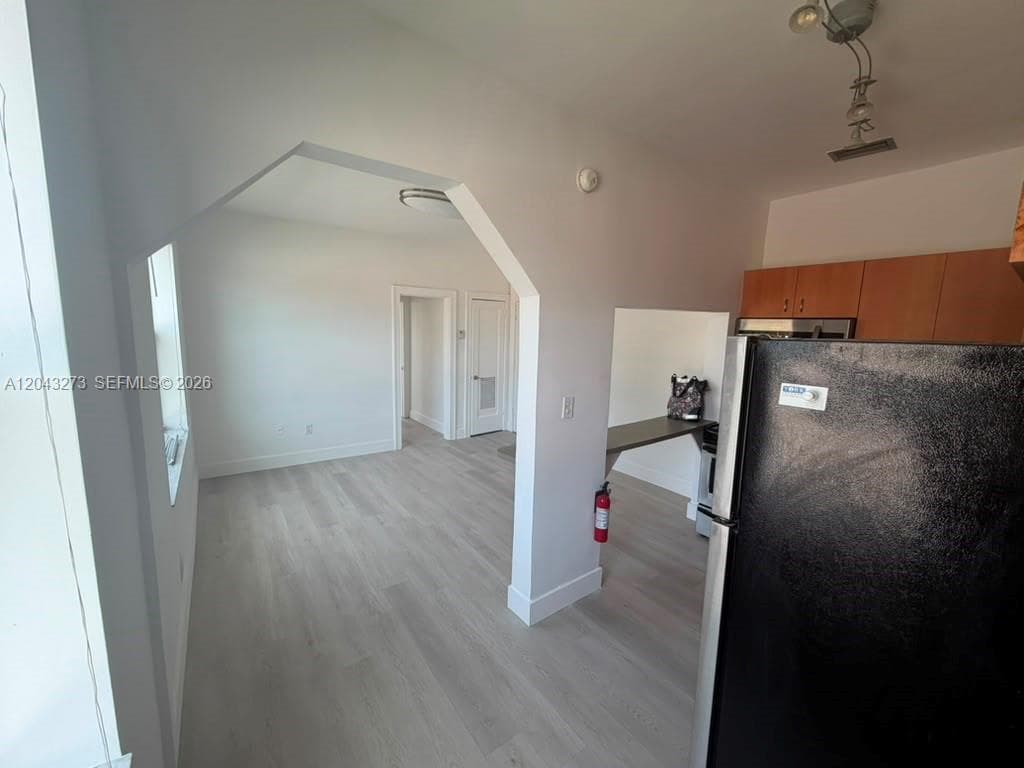 The Michigan Condo · #38 in Miami Beach - Photo 11