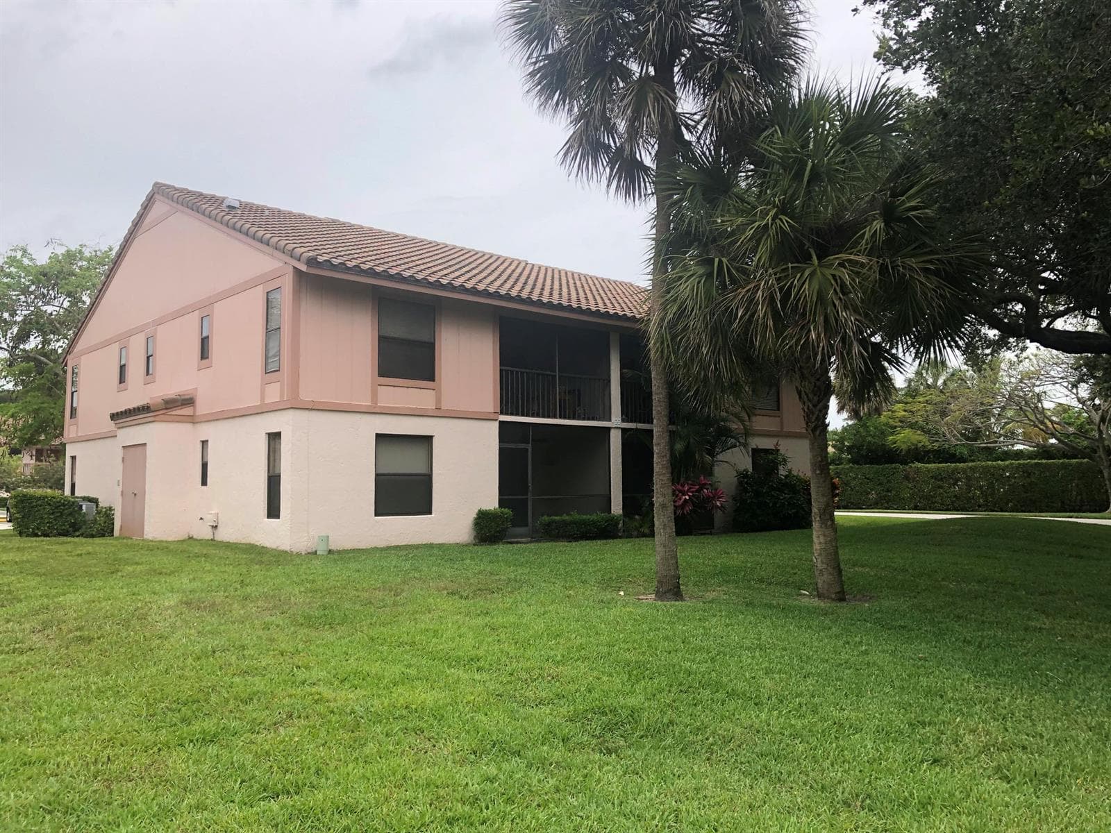 Back of Unit2