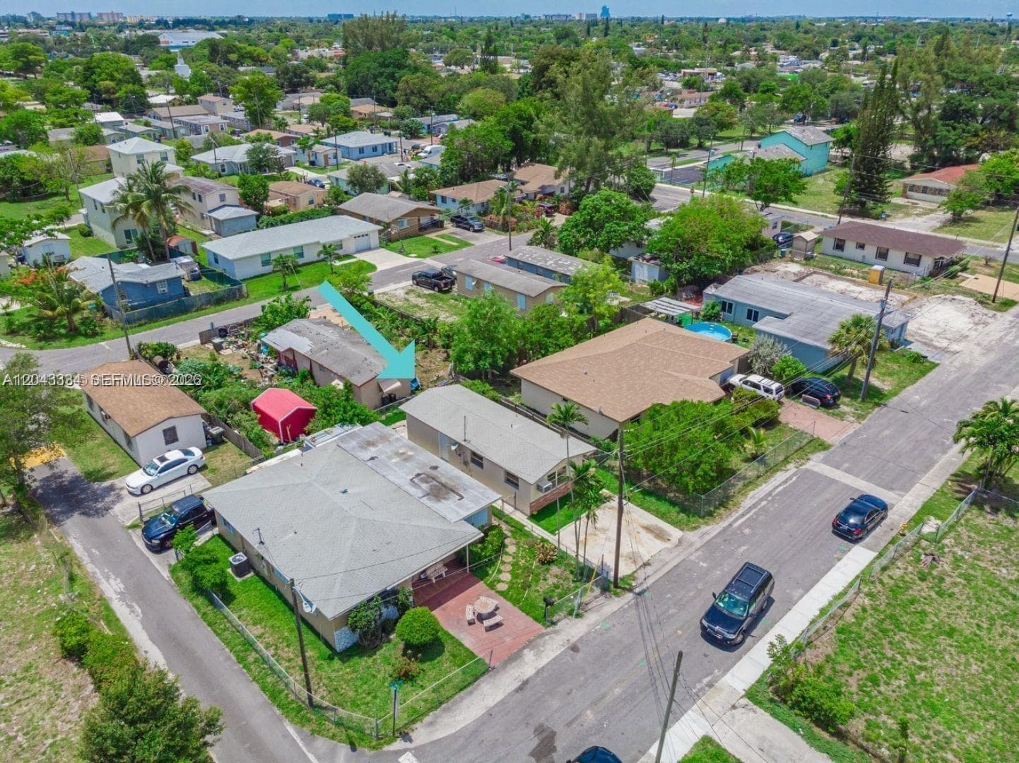 805 NW 3rd Ter photo 5