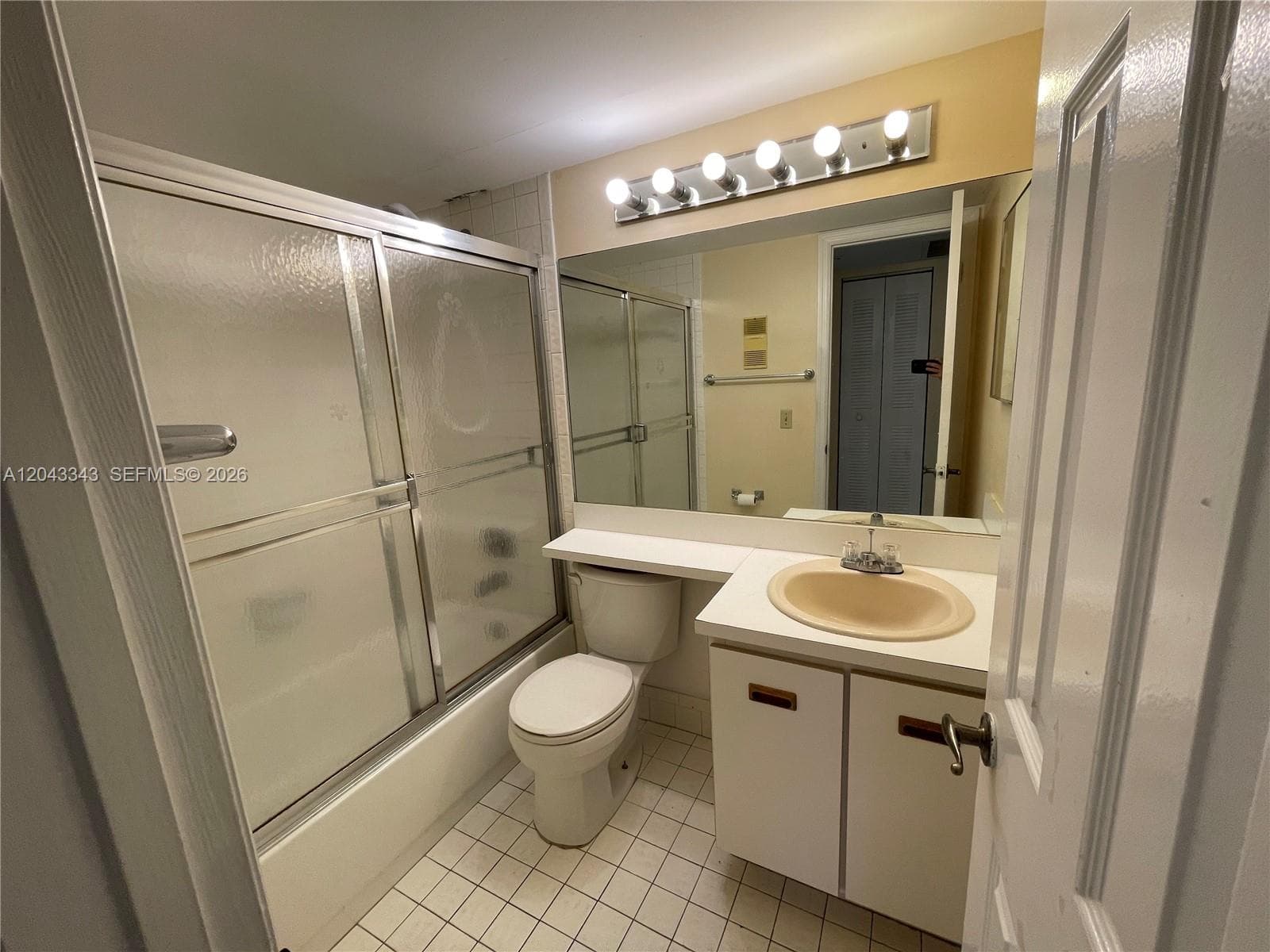 MONTEREY VILLAGE-ONE · #103-2 in Miami - Photo 26