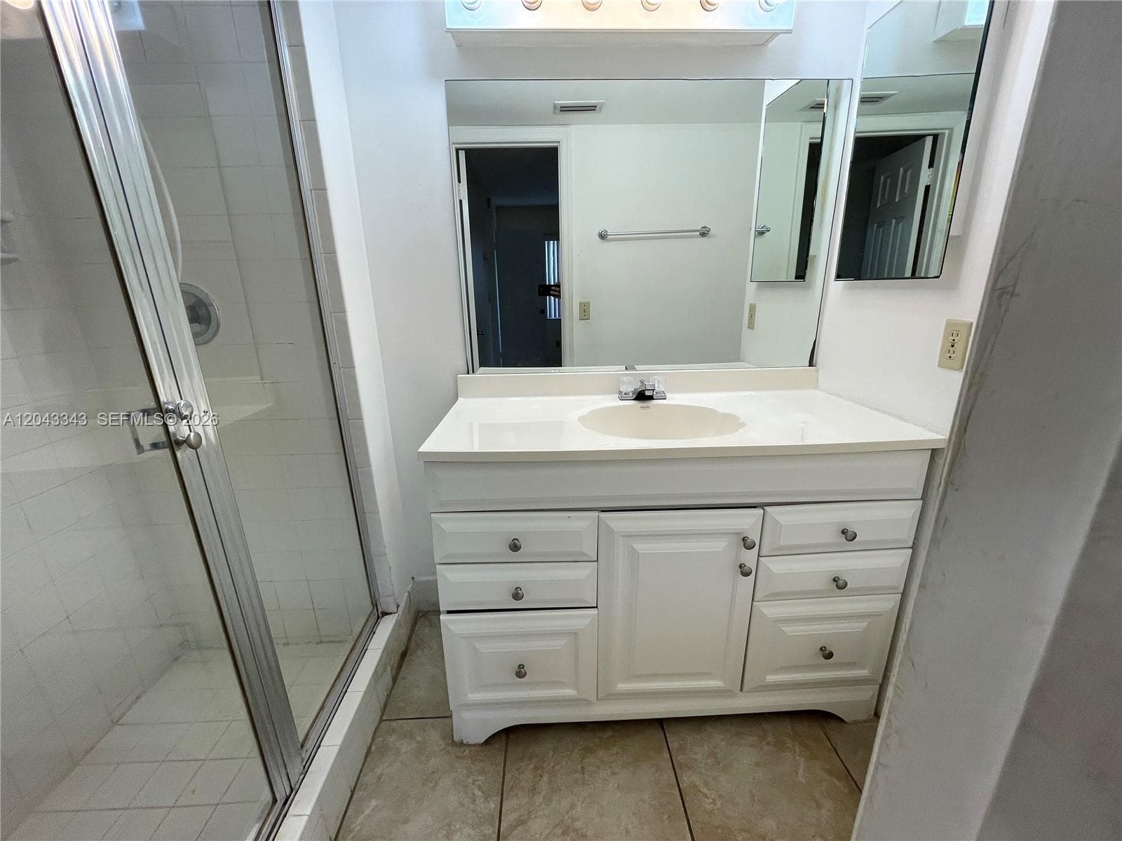 MONTEREY VILLAGE-ONE · #103-2 in Miami - Photo 21