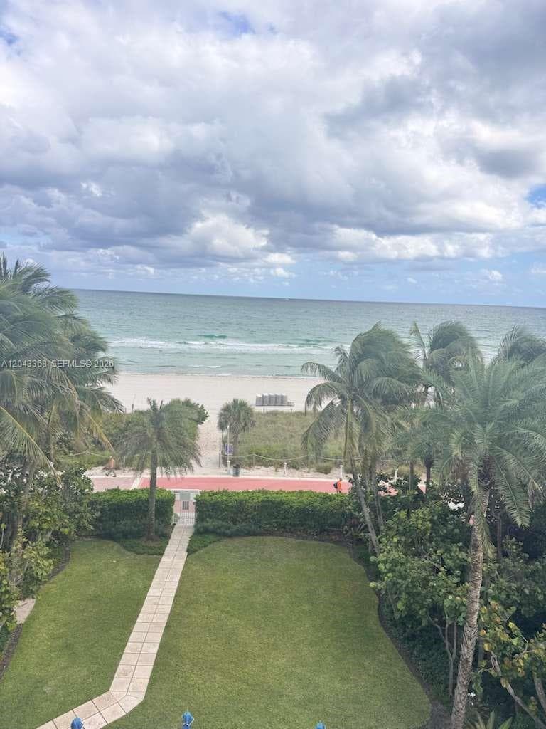 CAPOBELLA CONDO · #1602 in Miami Beach - Photo 33