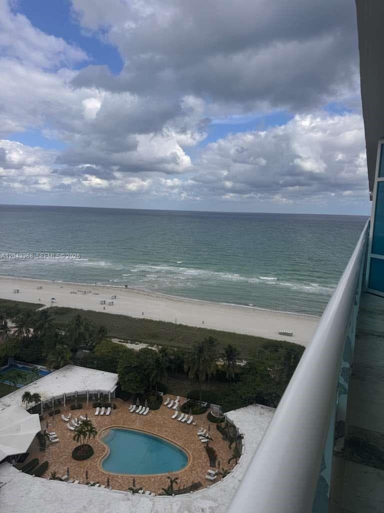 CAPOBELLA CONDO · #1602 in Miami Beach - Photo 14