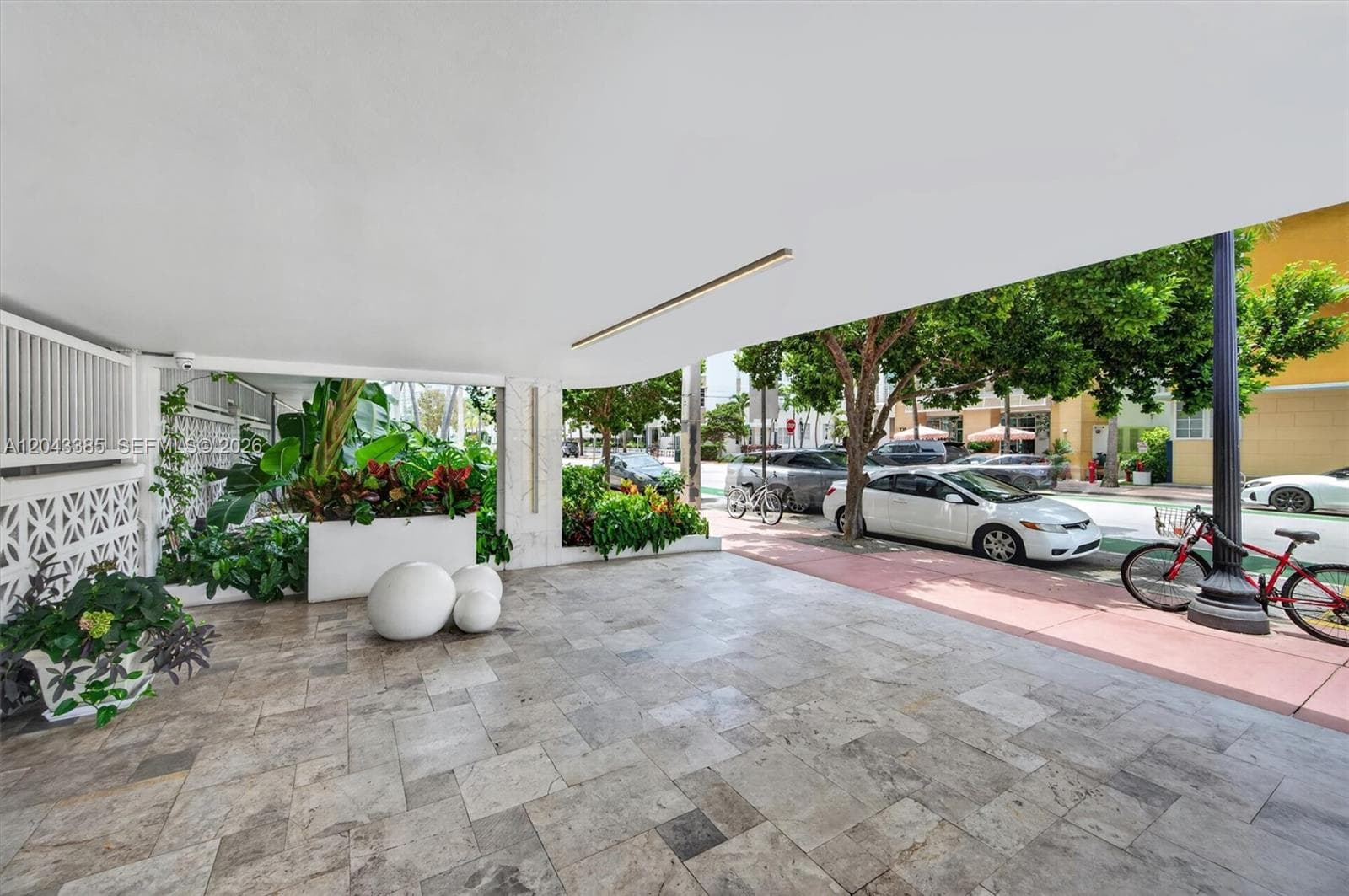 The Presidential Condo · #1001 in Miami Beach - Photo 18