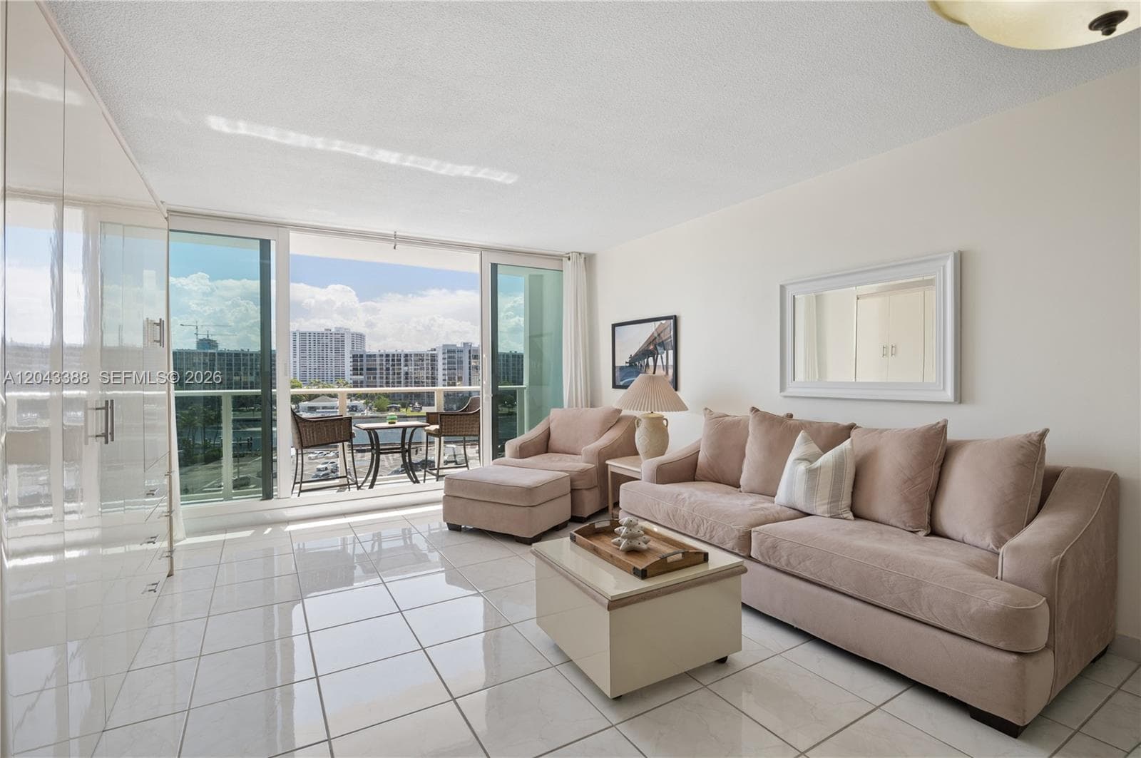 ALEXANDER TOWERS · #604 in Hollywood - Photo 5