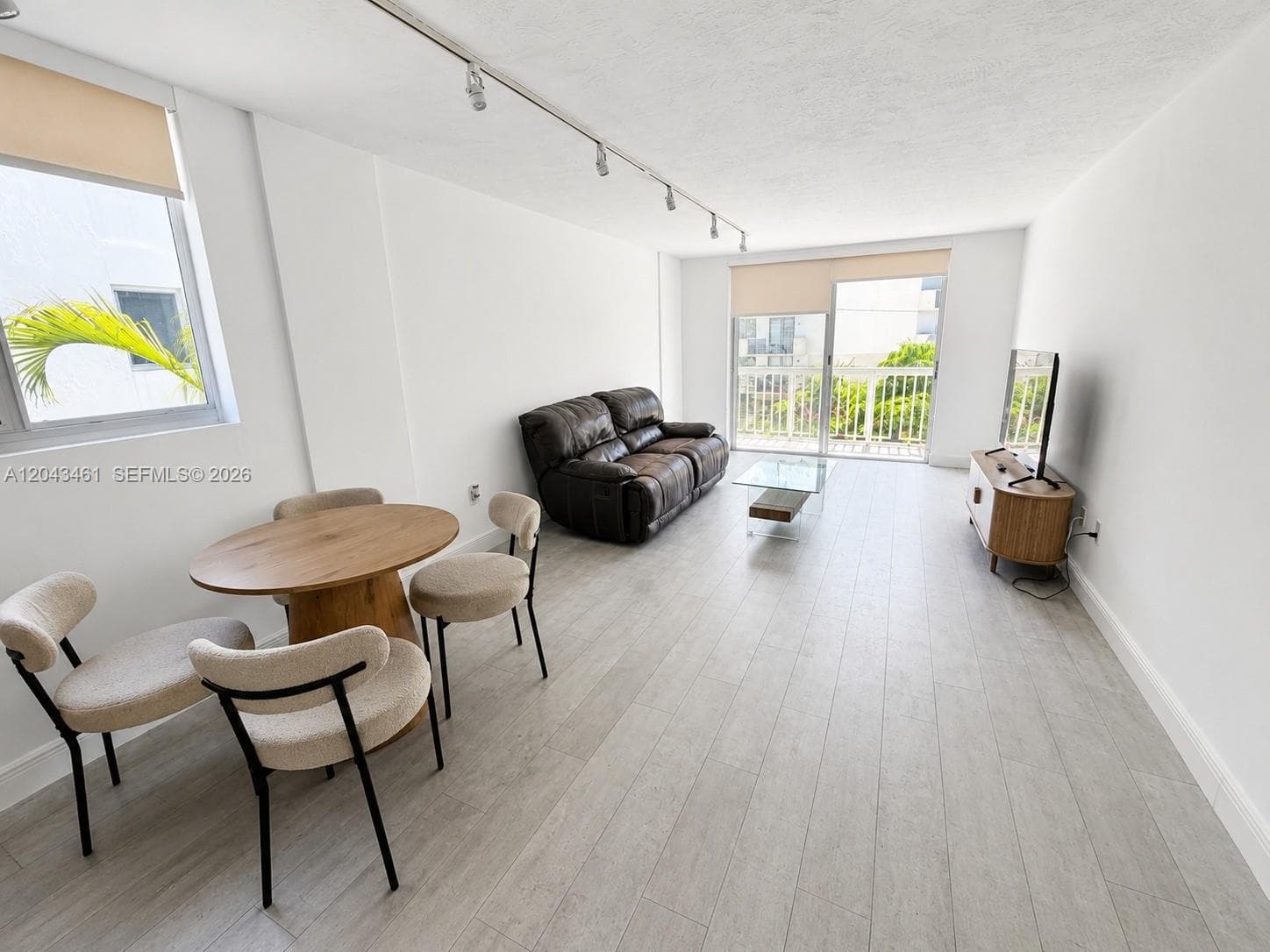 BAYSIDE TERRACE CONDO · #3D in Miami Beach - Photo 1