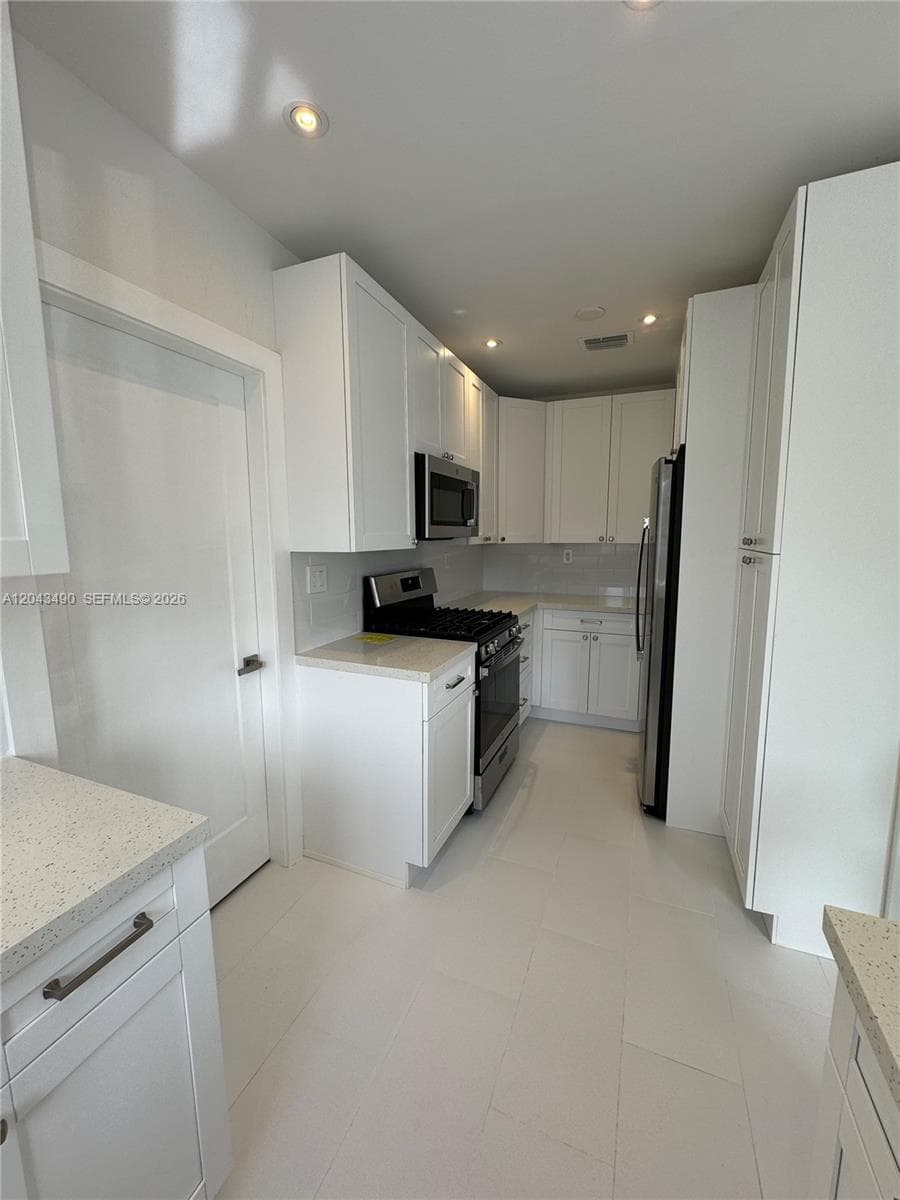 Kitchen with gas range