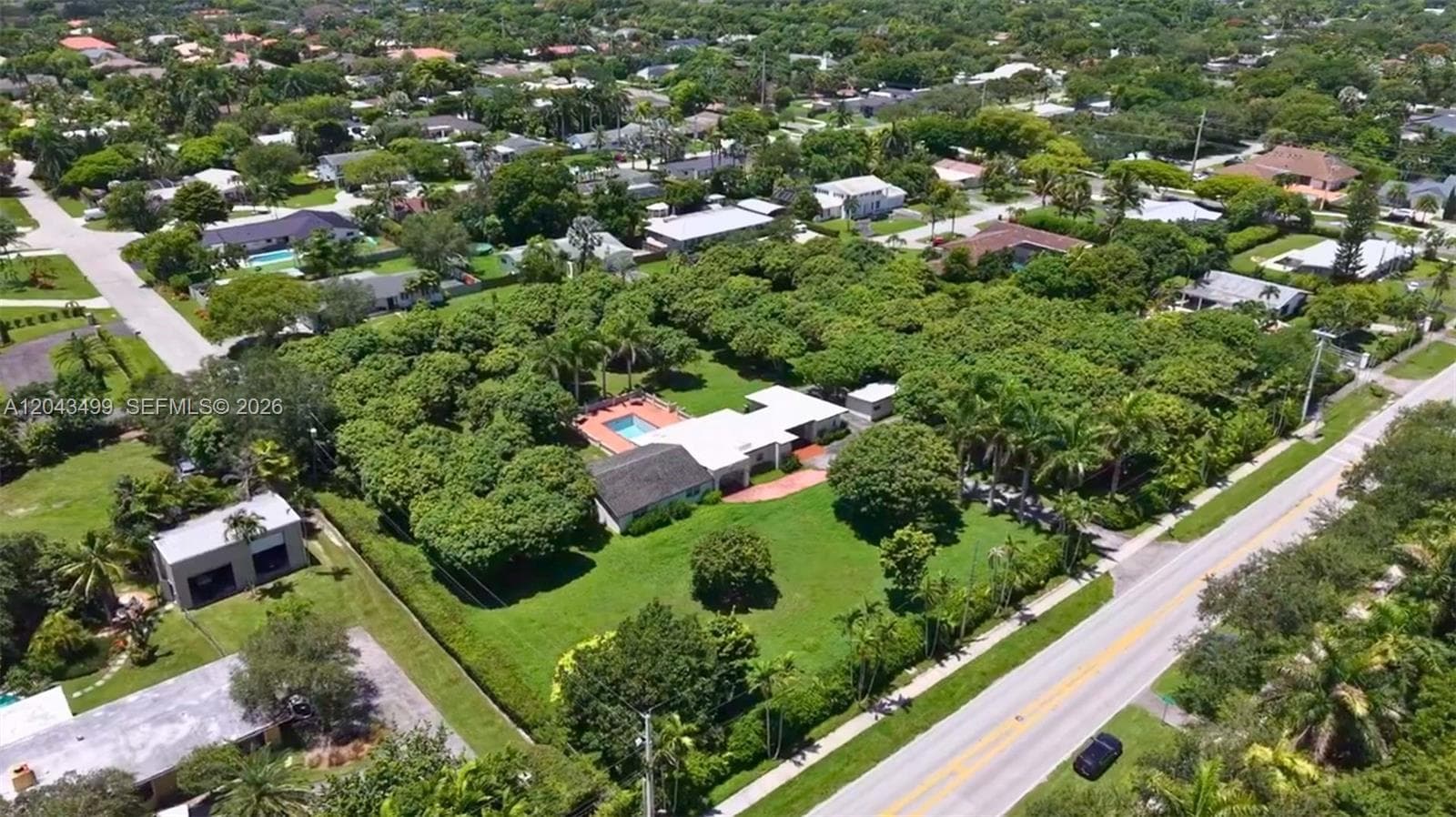 8000 SW 184th St photo 20