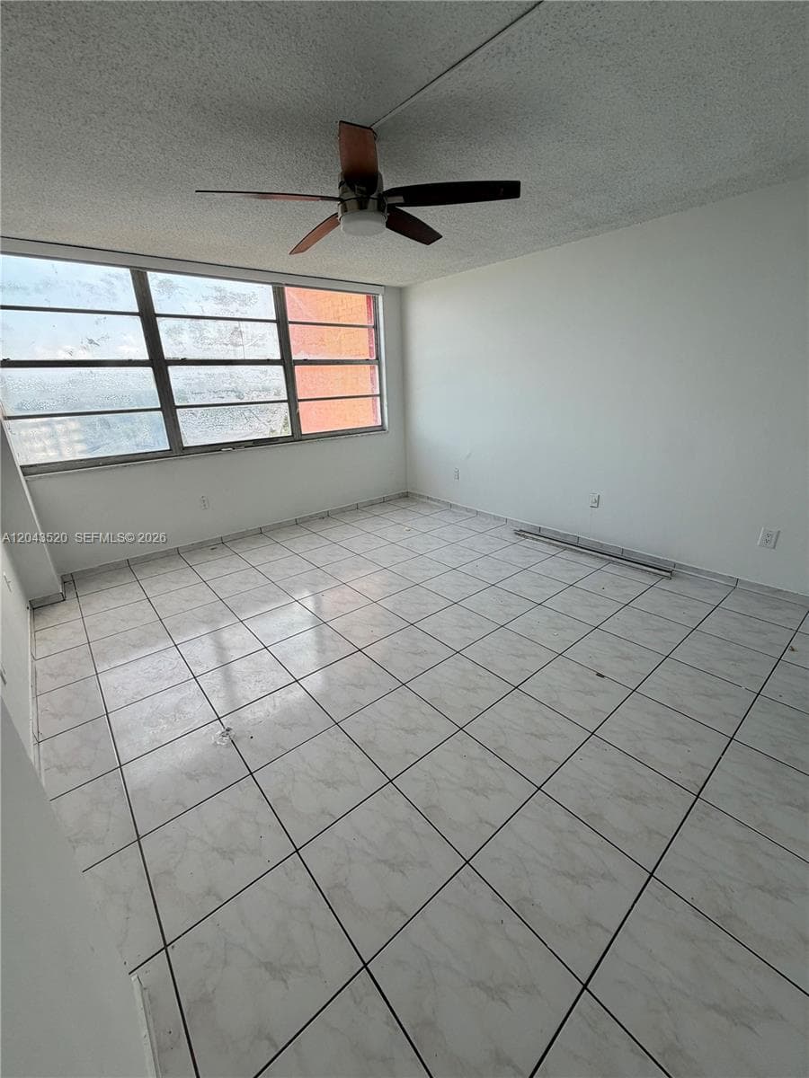BUCKLEY TOWERS CONDO · #1215E in Miami - Photo 10