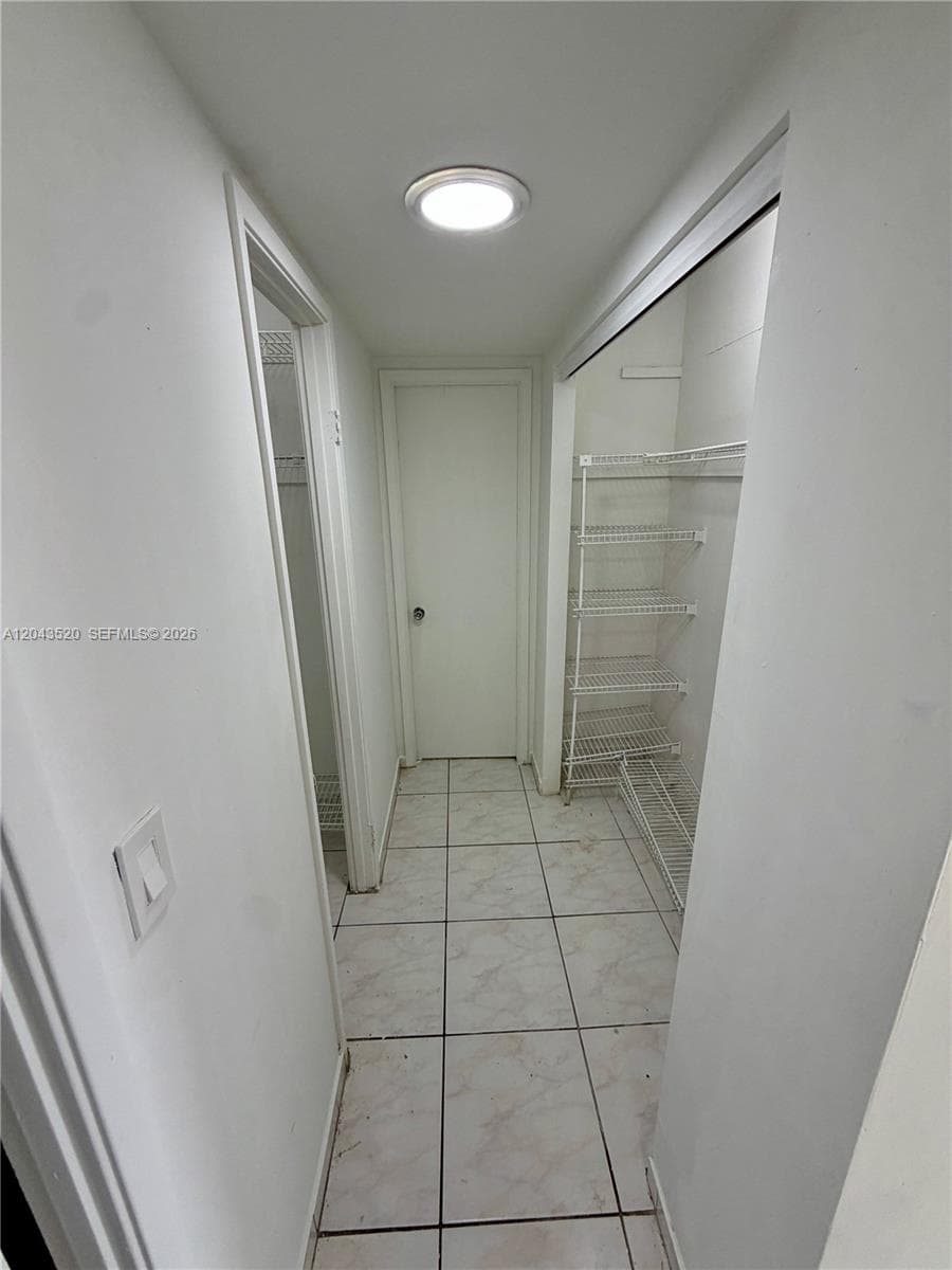 BUCKLEY TOWERS CONDO · #1215E in Miami - Photo 14
