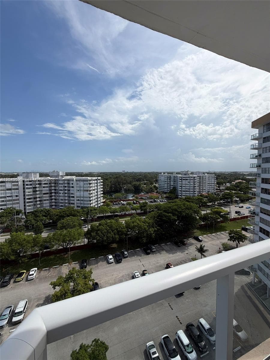 BUCKLEY TOWERS CONDO · #1215E in Miami - Photo 19