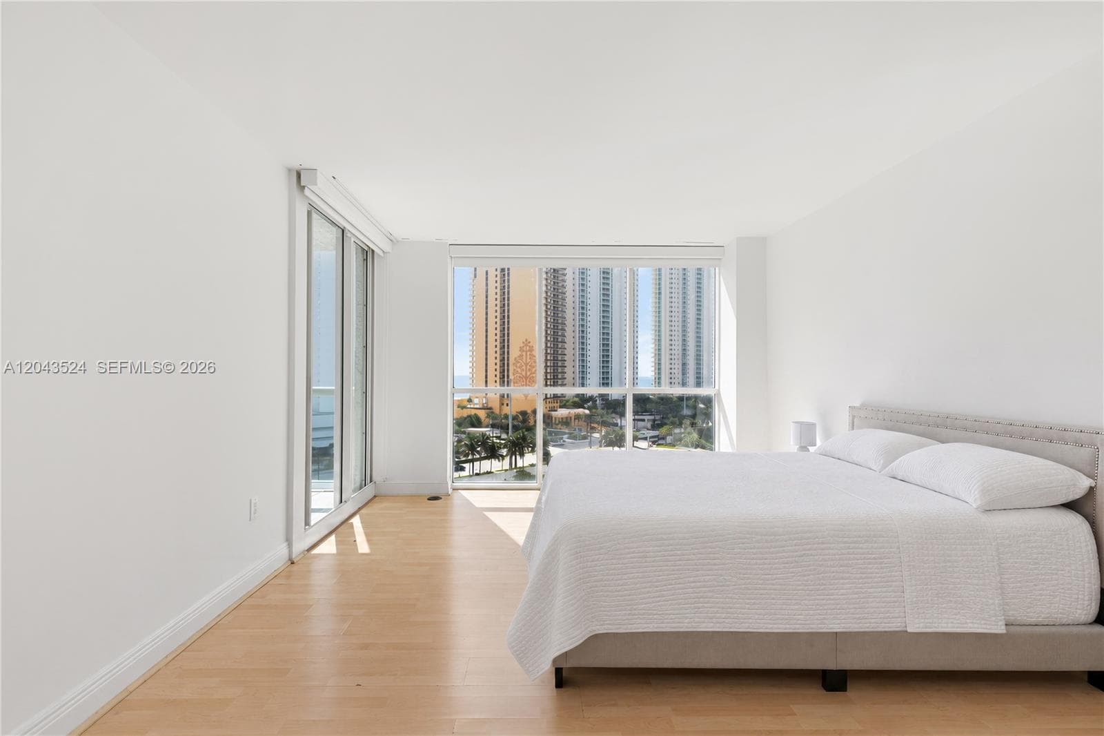 Oceania IV · #942 in Sunny Isles Beach - Photo 36