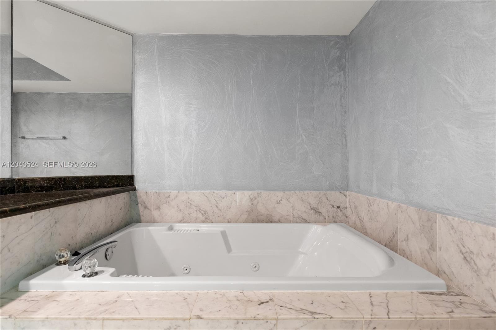 Oceania IV · #942 in Sunny Isles Beach - Photo 33