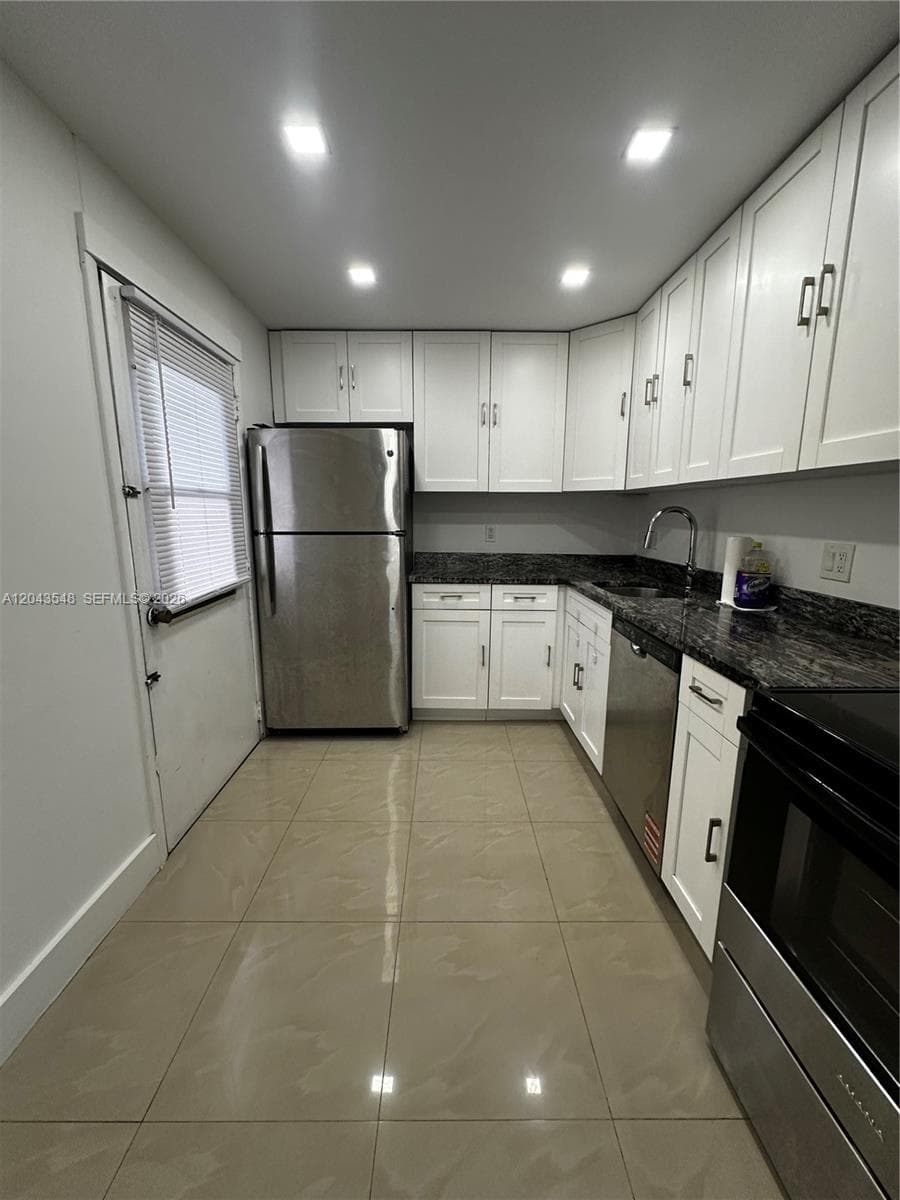 ENSENADA CONDO BLDG E-II · #315 in Aventura - Photo 1
