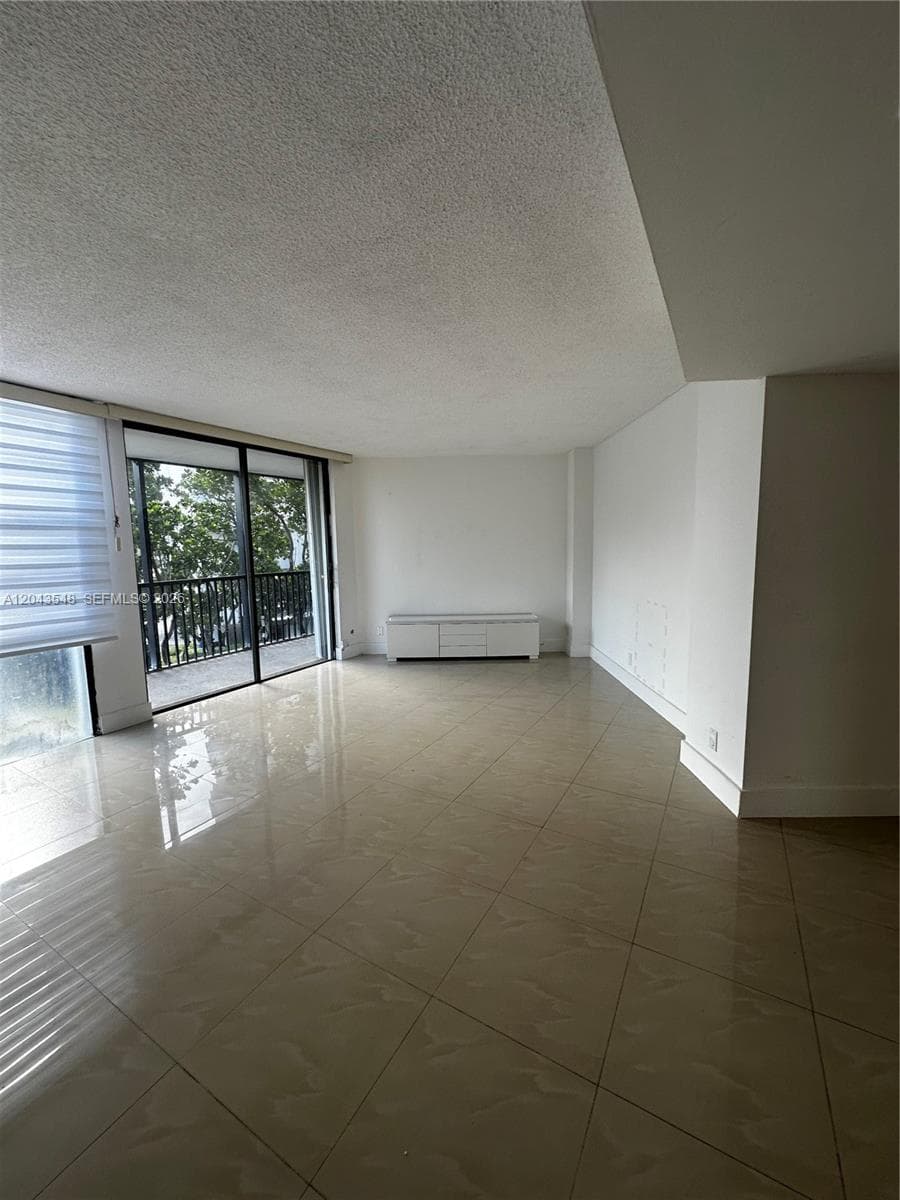 ENSENADA CONDO BLDG E-II · #315 in Aventura - Photo 10