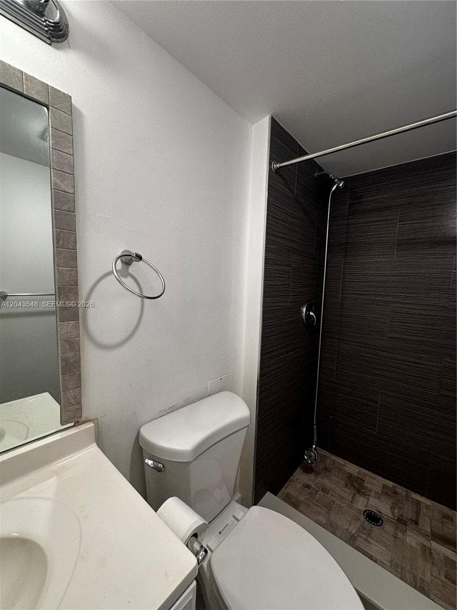 ENSENADA CONDO BLDG E-II · #315 in Aventura - Photo 14